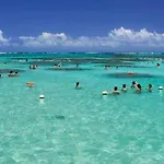Neo Em Frente A Praia Pajucara